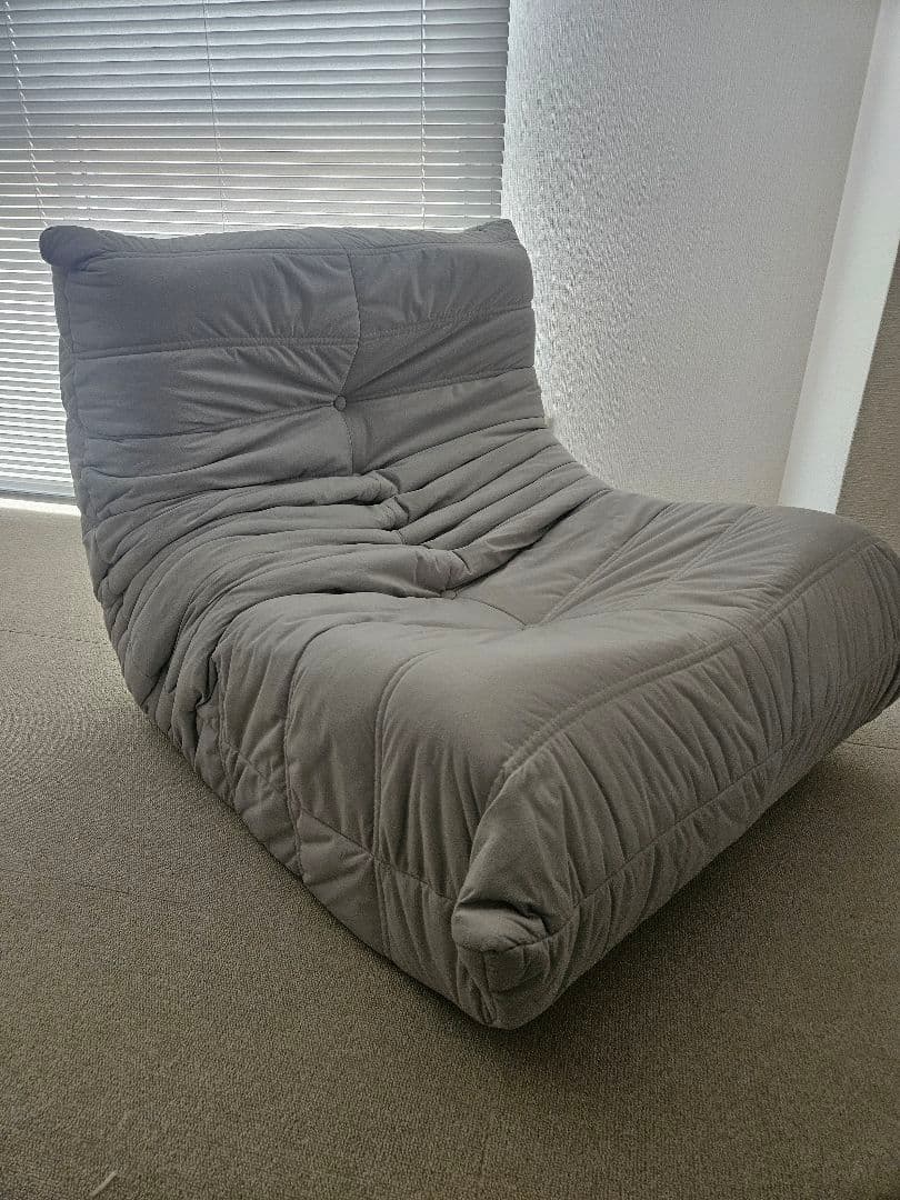 在庫1特価 クラシカル ソファ トーゴ　リーンロゼ リプロダクト