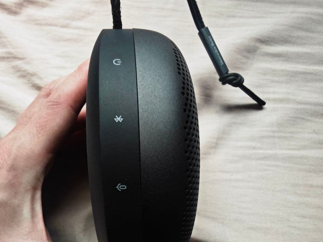 Bang & Olufsen Beosound A1 2nd Gen ベンツ限定