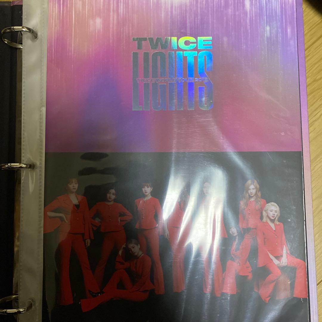 TWICE トレカバインダー　トレカセット　ツウィ，ミナ　全ては映っていません。