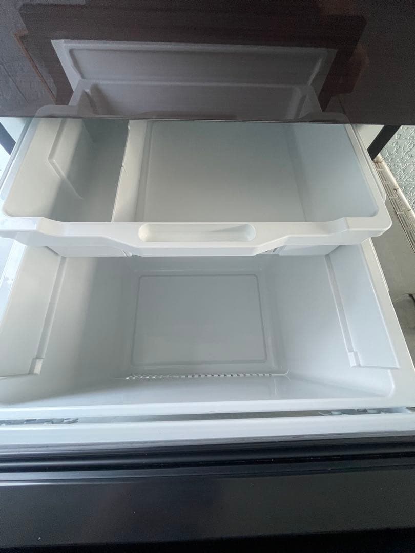 値下げ【福岡県限定】送料設置無料 Hisense 冷蔵冷凍庫 282L