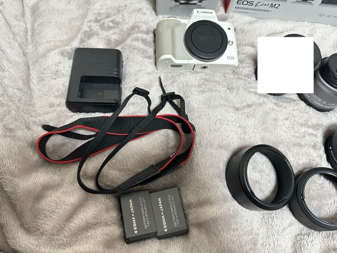 Canon EOS Kiss M2 ホワイト ダブルズーム