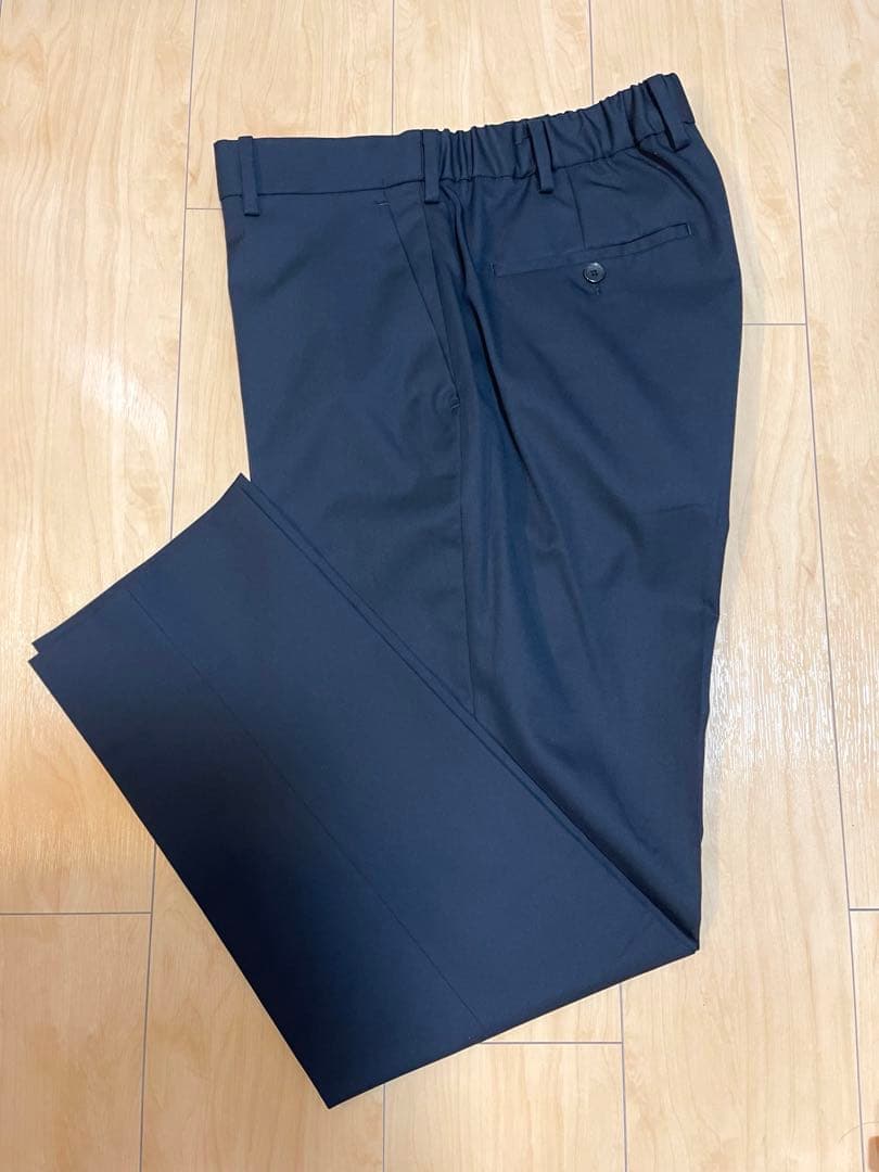 ネイビー テーラードジャケット、パンツセット　Lサイズ