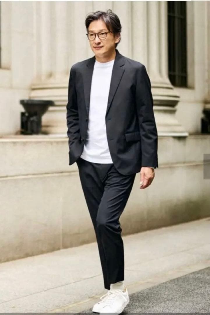 ネイビー テーラードジャケット、パンツセット　Lサイズ