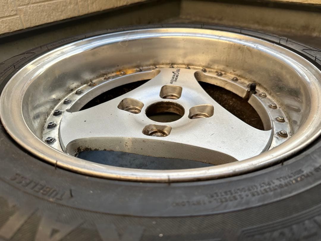 ADVAN oni 15インチ 7.5j+5 ケンダ 195/55r15 タイヤ