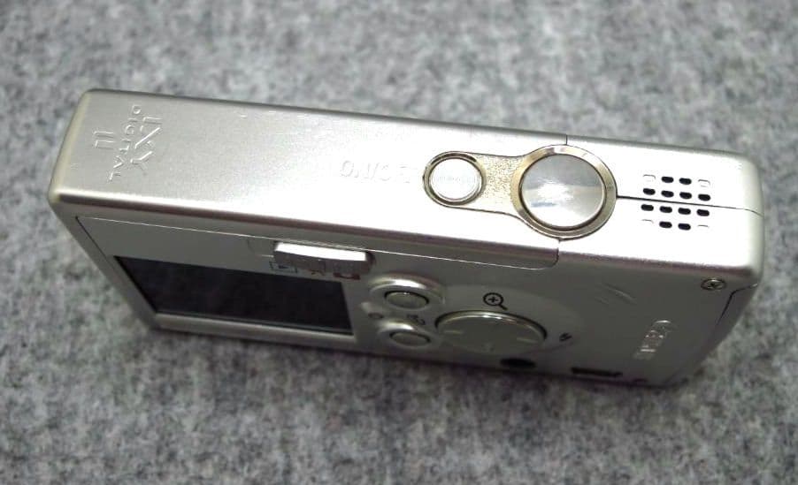 CANON IXY DIGITAL L　シルバー　希少