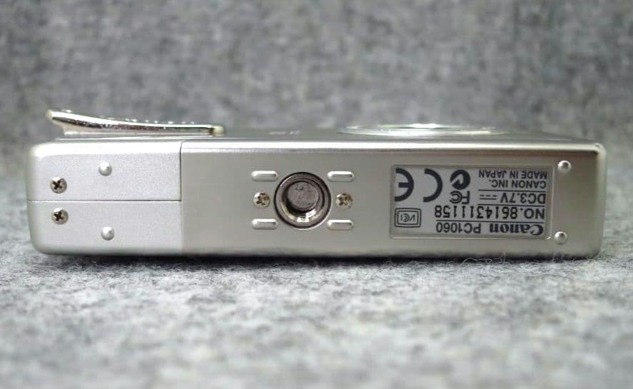 CANON IXY DIGITAL L　シルバー　希少