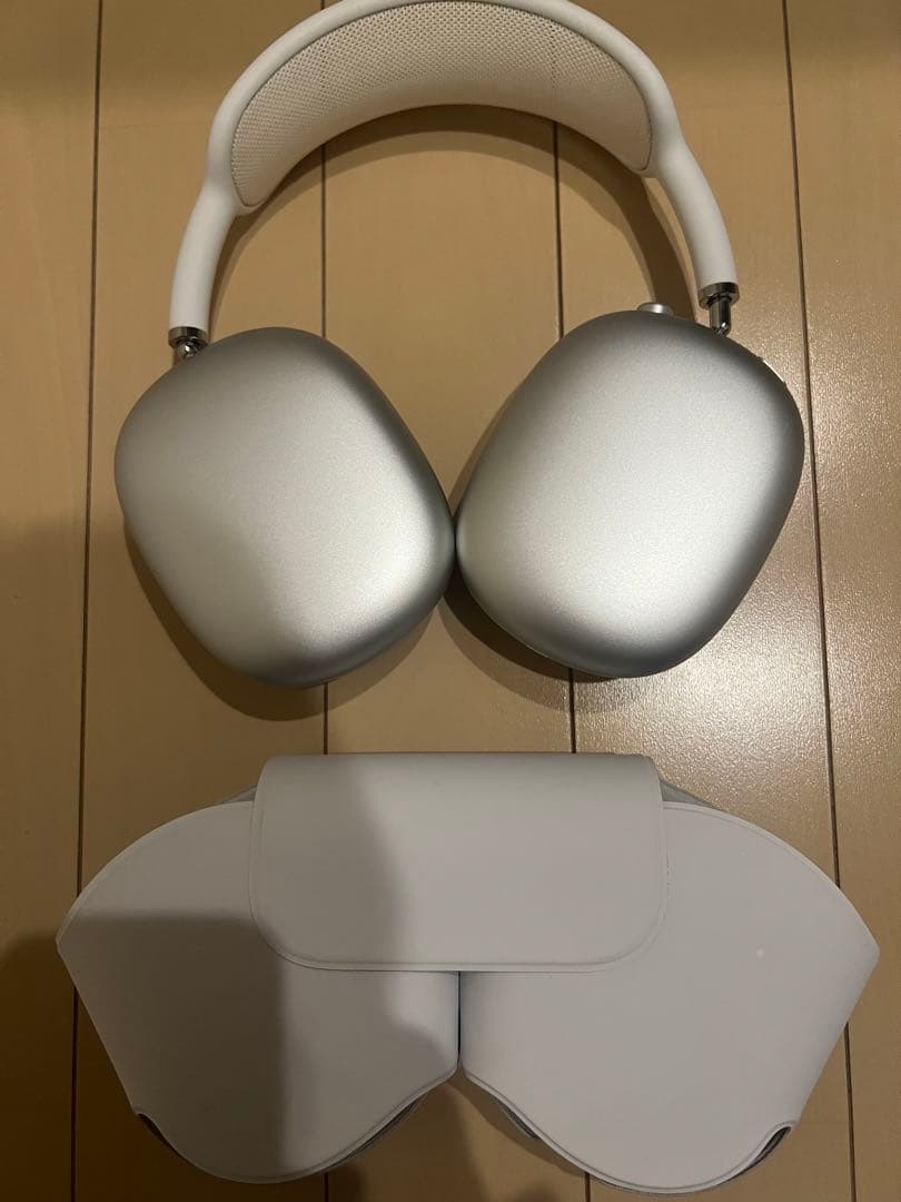 AirPods Max シルバー本体　(箱あり)