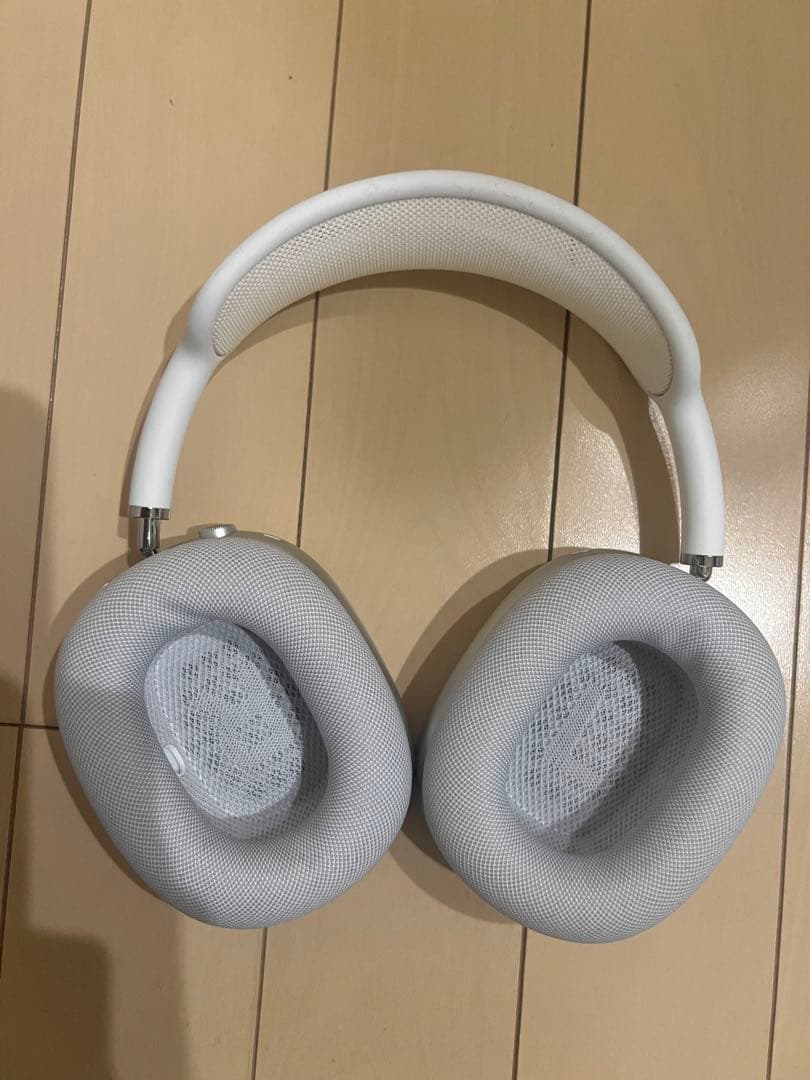 AirPods Max シルバー本体　(箱あり)