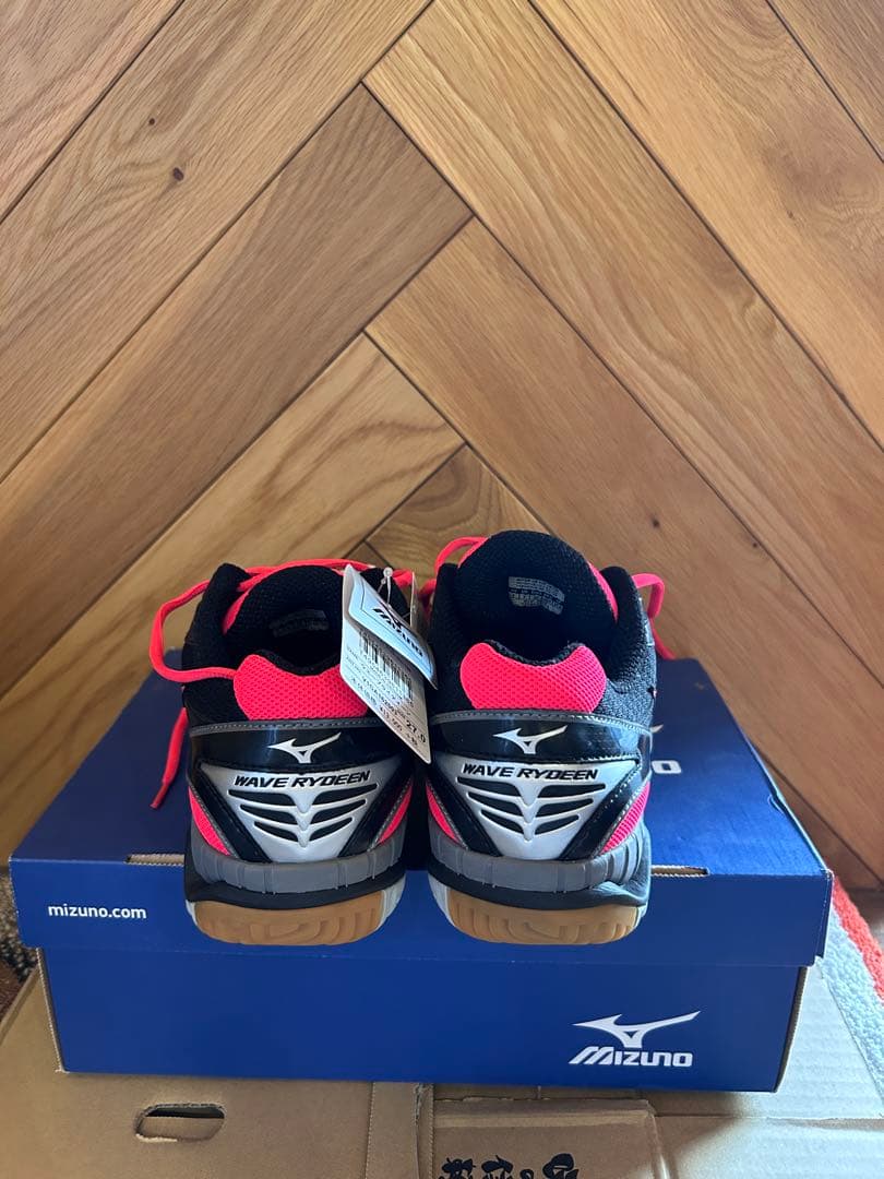 新品 ミズノ バレーボールシューズ WAVE RYDEEN 27.0cm