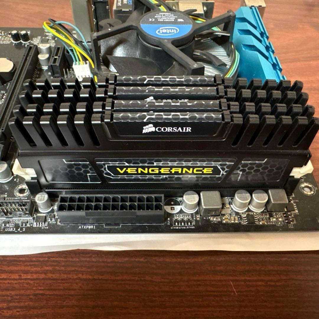 ASRock H97 Pro4 i7-4790 メモリ32G　ジャンク