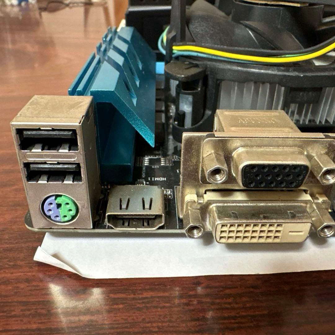 ASRock H97 Pro4 i7-4790 メモリ32G　ジャンク