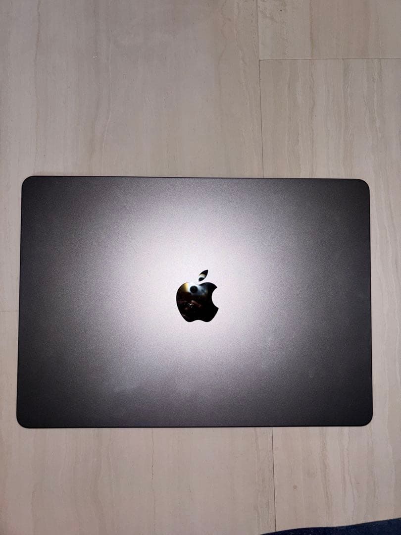 ち*マ様 MacBook Air 2022年 M2 10コア　16GB 256G