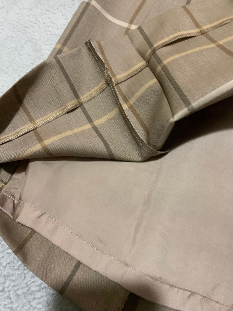 ⭐️美品　Burberry チェック　レディース　スカートスーツ　ウール100%