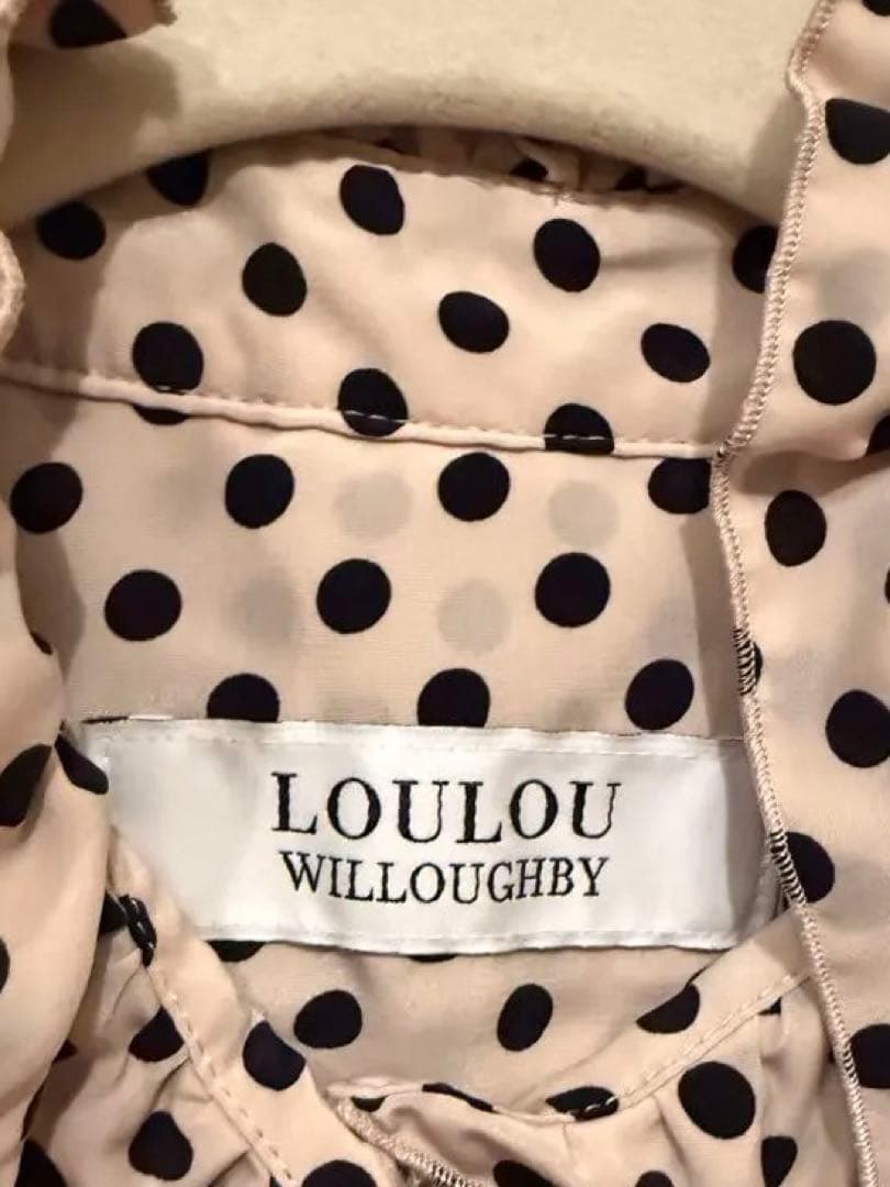 ルルウィルビー　ドット柄リボン付きブラウス