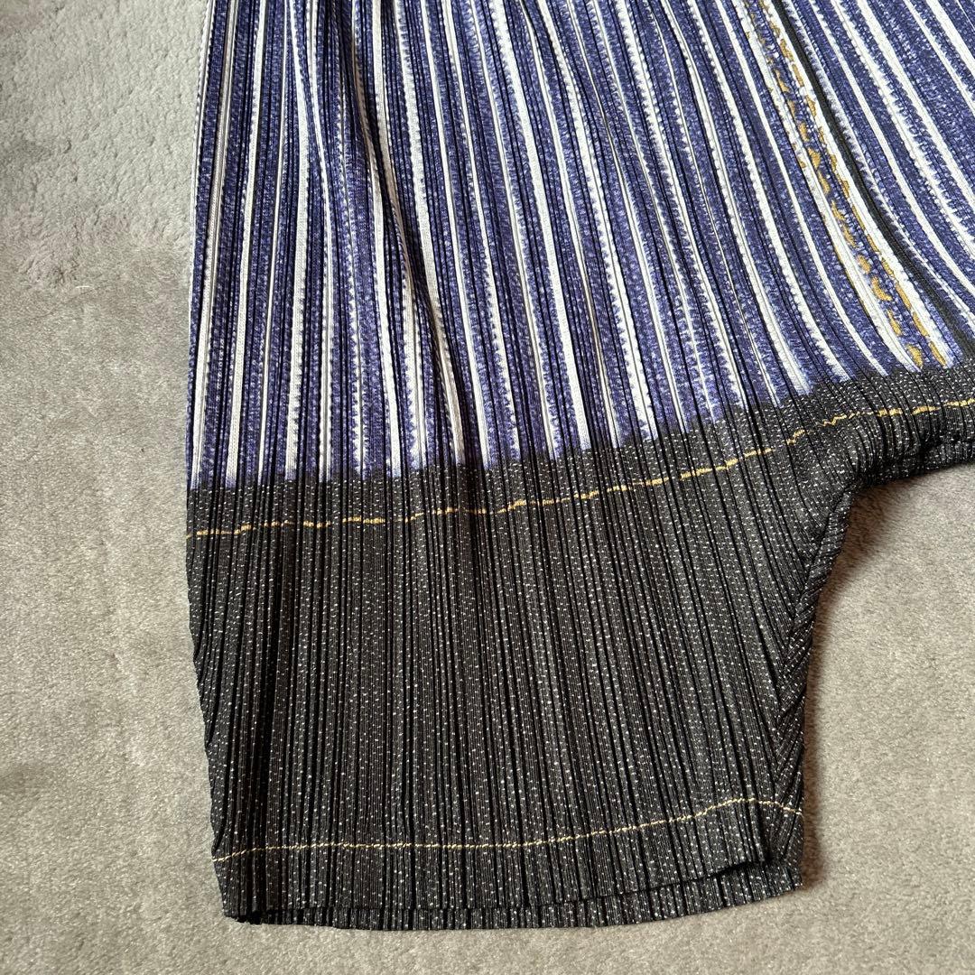 イッセイミヤケのプリーツプリーズのサルエルパンツです