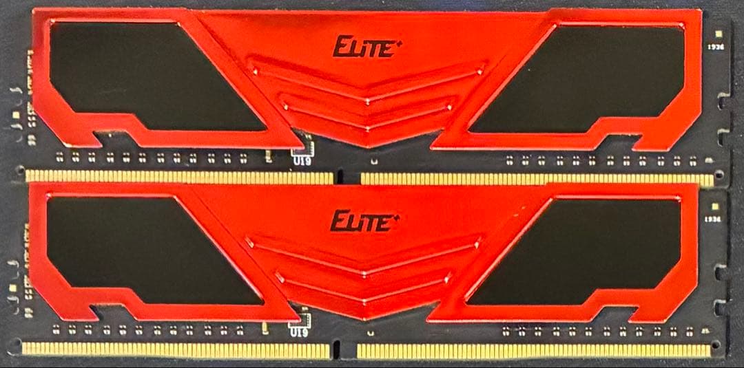 【中古】DDR4-2666 16GB(8GB×2枚) Team
