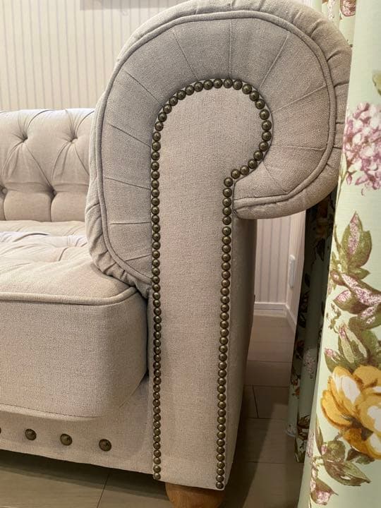 【送料込み】Mコレクション チェスターフィールド リネン ソファ