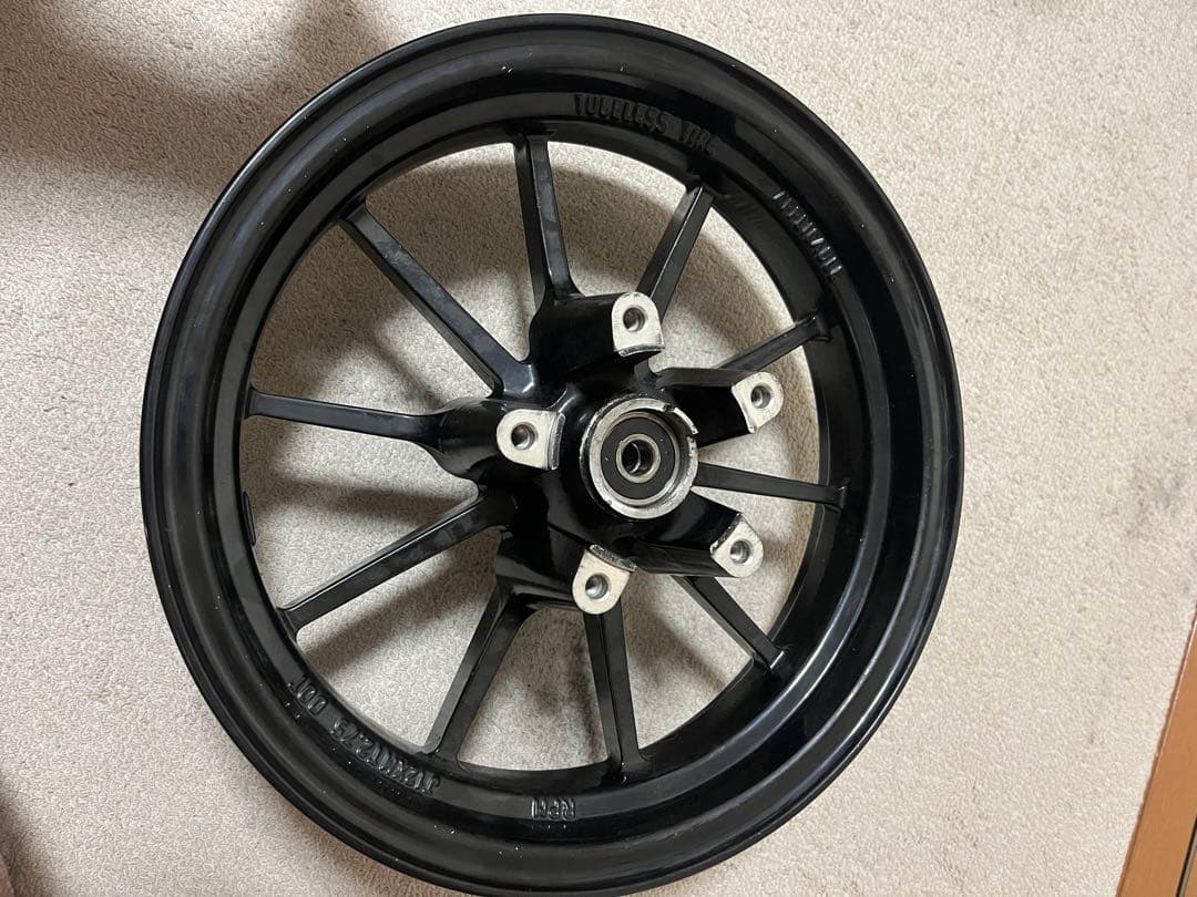 シグナスx 4.5型用　RPMホイール　廃盤　ベアリング、オイルシール新品