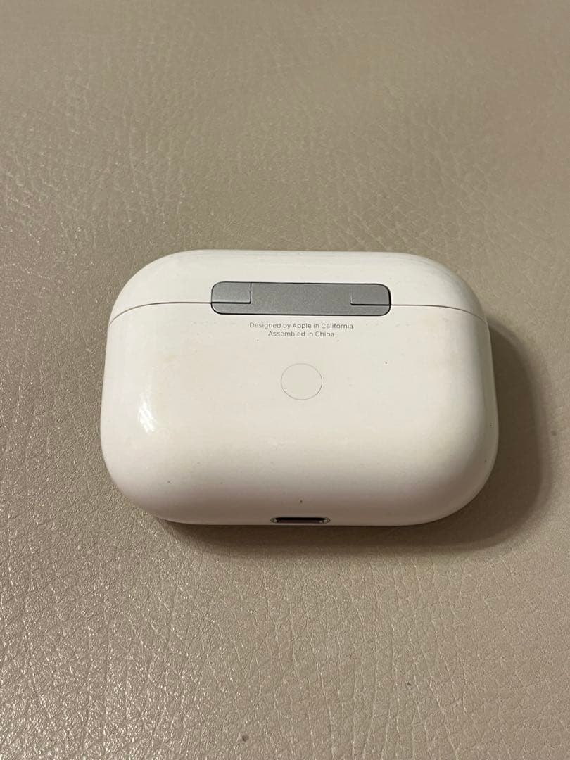 AirPods Pro 本体 左耳 充電ケース付き