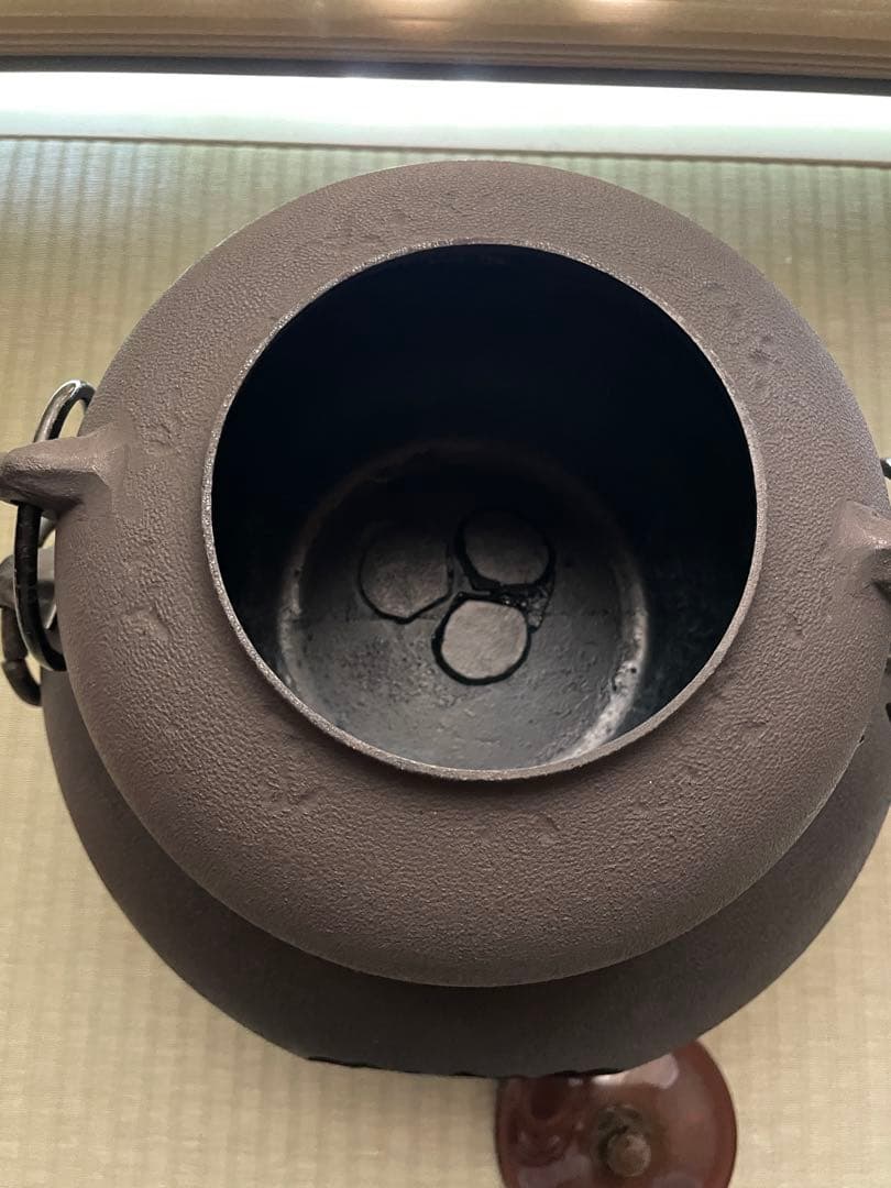 美品・未使用　茶釜(電熱器・敷板付き)