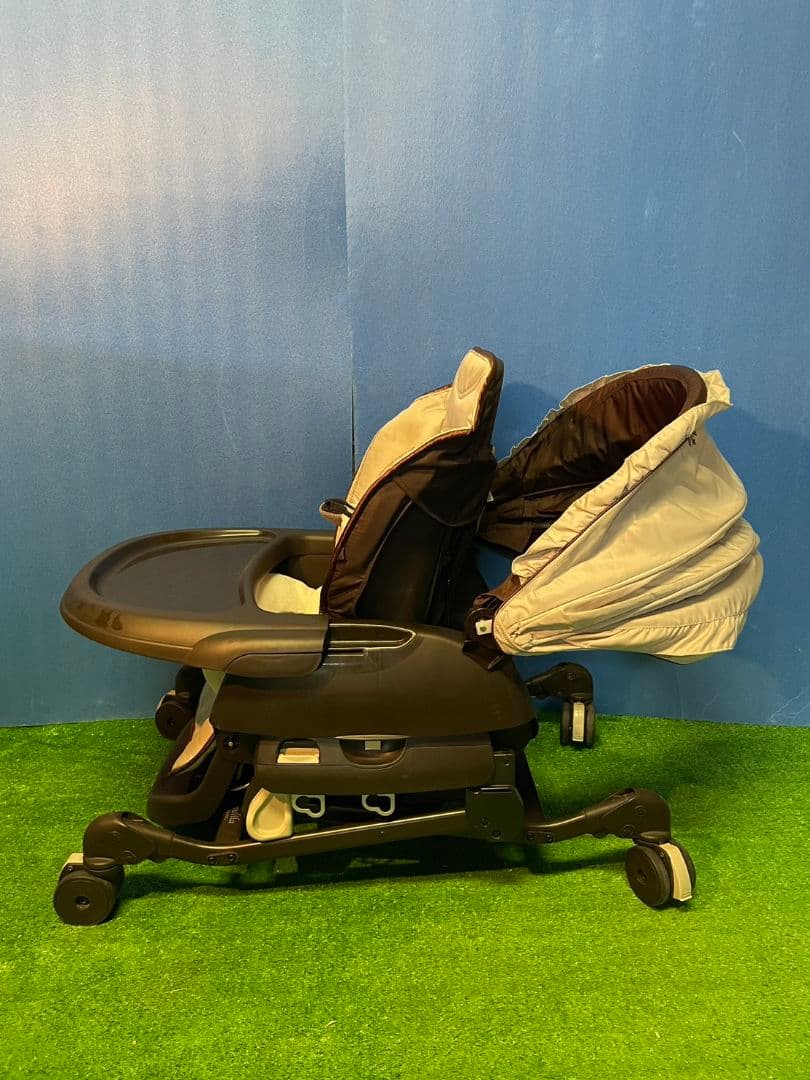 Combi コンビ　ネムリラ　おやすみ&チェア　ブラウンベージュ