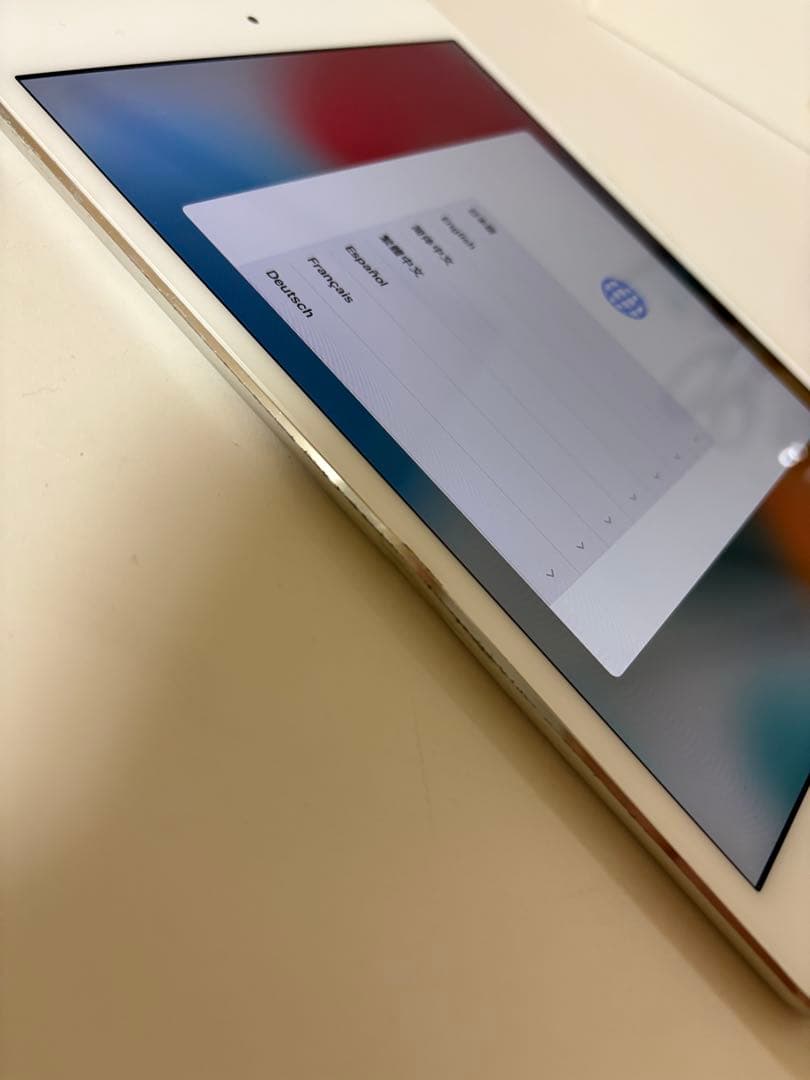 iPad mini 4 シルバー (128GB) 本体