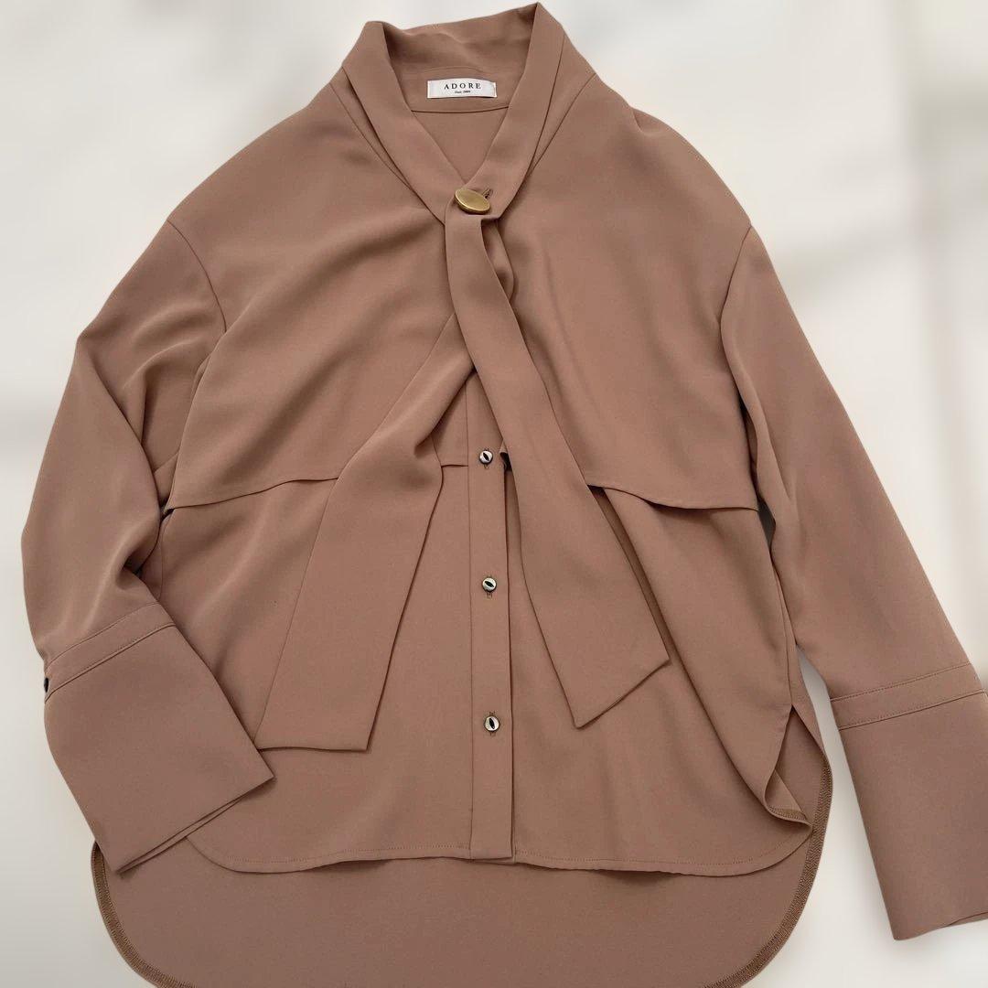 アドーア　ライトジョーゼットボウタイブラウス　38