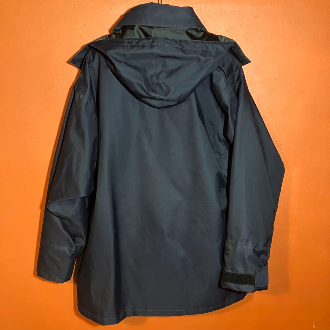 クロアチア軍　ミリタリージャケット　ゴアテックス　希少　ECWCS