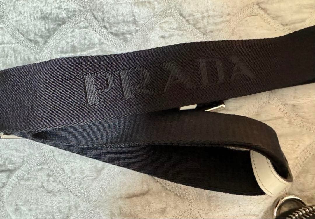 PRADA ショルダー　バック