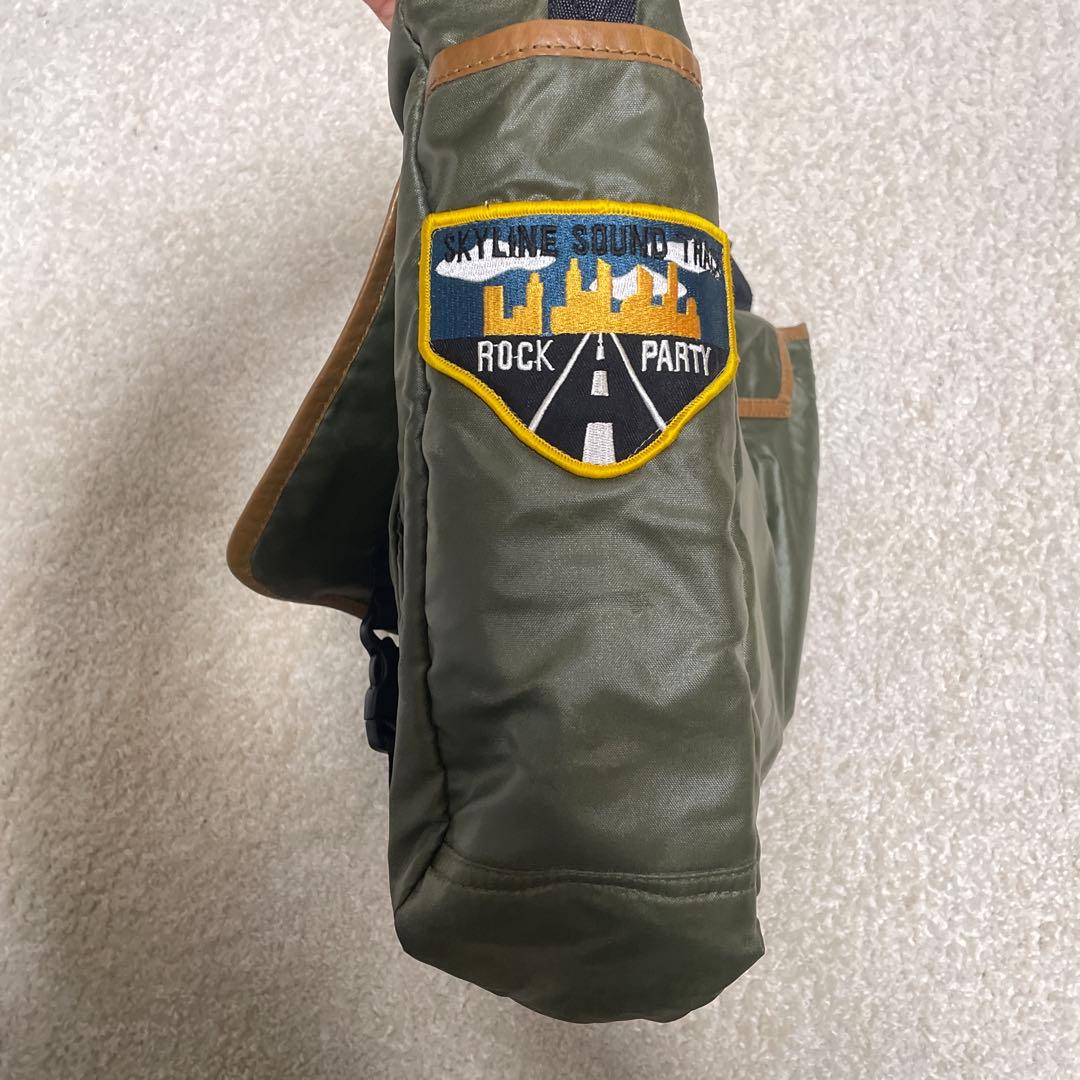 DIESEL オリーブグリーン ショルダーバッグ