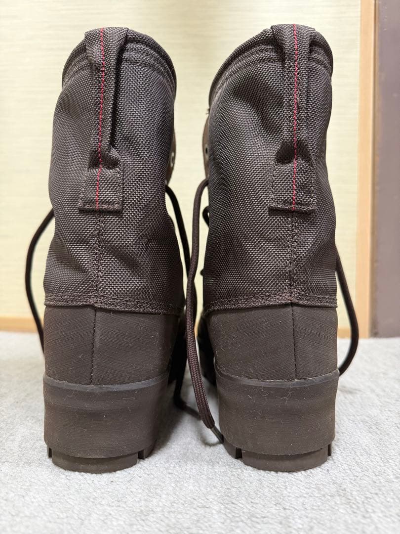 靴 adidas yeezy 950 chocolate 25.5