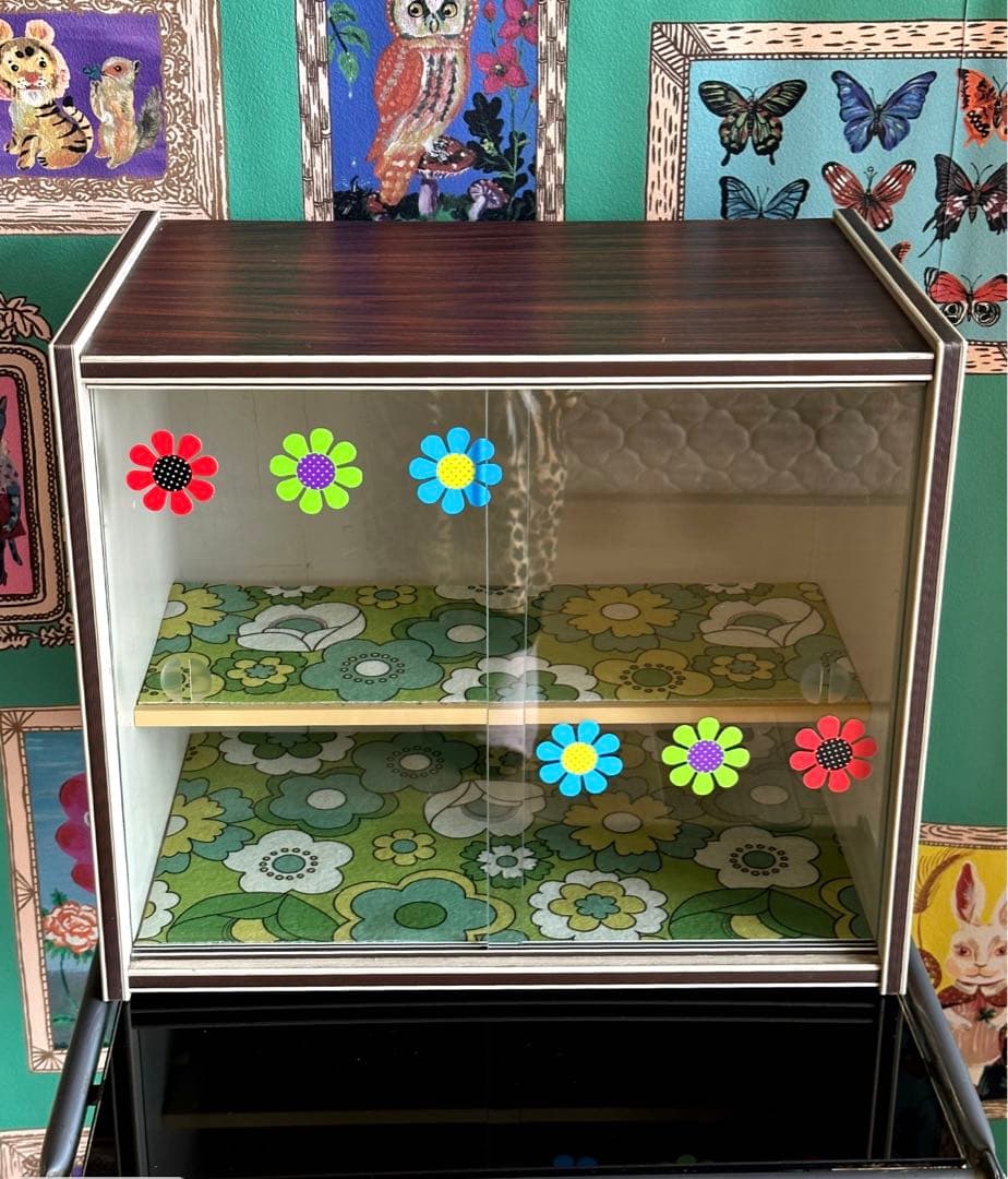 昭和レトロ　食器棚　ショーケース　ガラス戸　飾り棚　レトロポップ