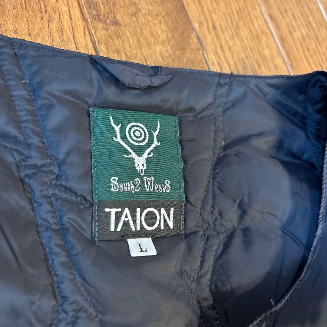 ジャケット・アウター South2 West8 x TAION Inner Down Vest