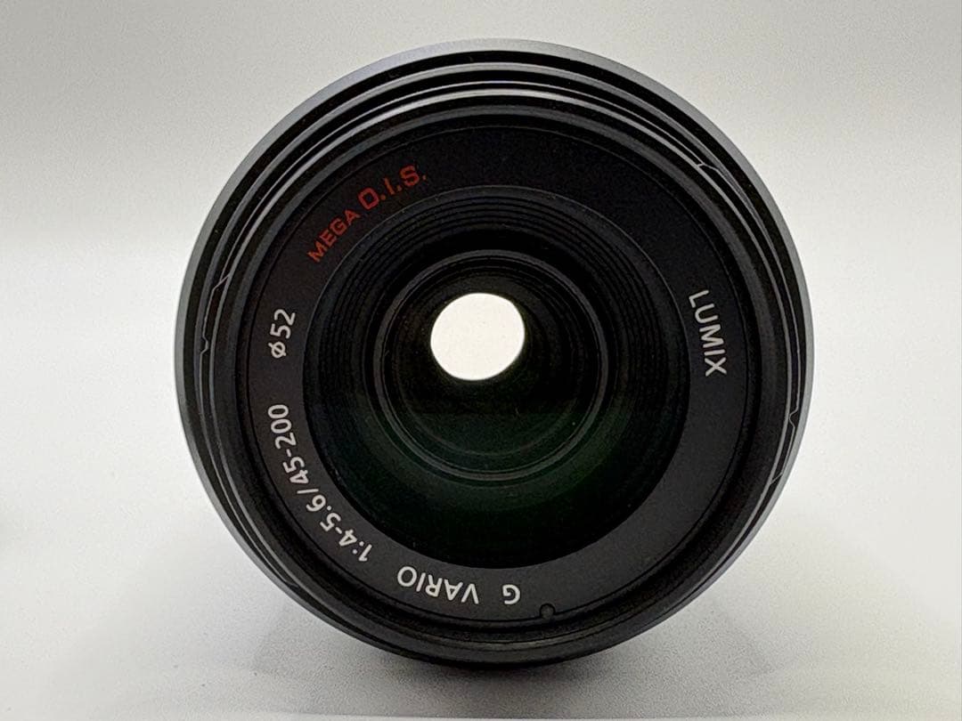 LUMIX 45-200mm レンズ MEGA O.I.S.