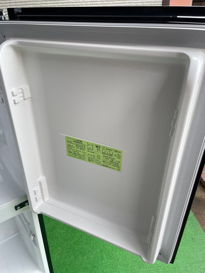 737美品✨ シャープ ガラストップ 左右つけかえどっちもドア 冷蔵庫 ブラック