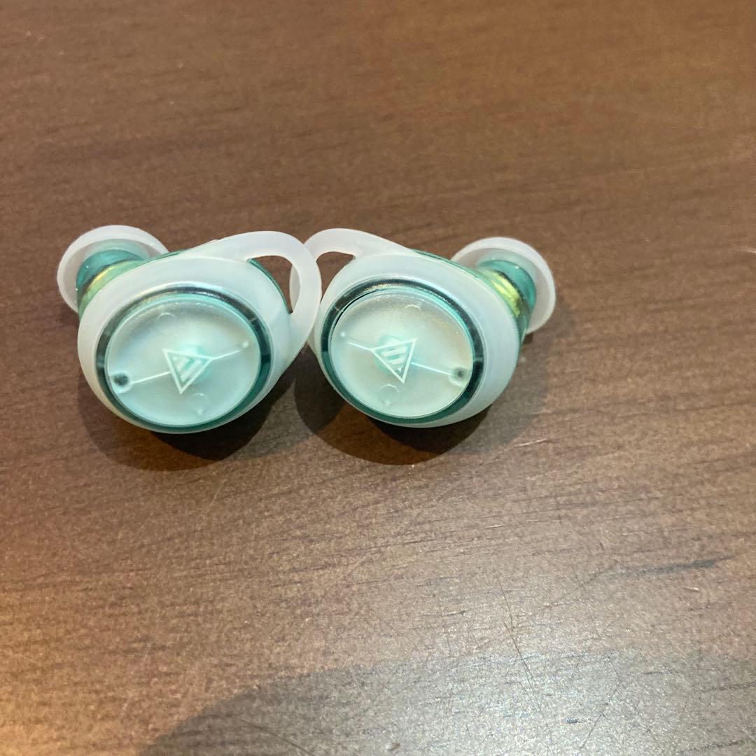 ANIMA ANW01-MGO 星街すいせい ワイヤレスイヤホン 訳あり