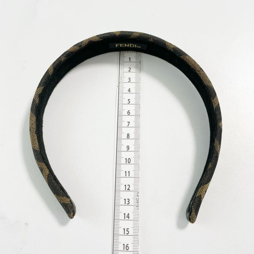 FENDI　フェンディ　カチューシャ　ズッカ柄　ヘアアクセサリー　ヘアバンド