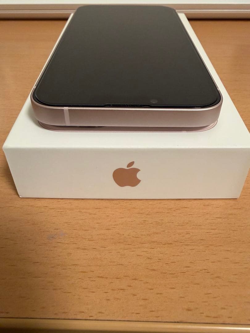 【美品】iPhone13 本体 128GB ピンク 箱、保護フィルム付き