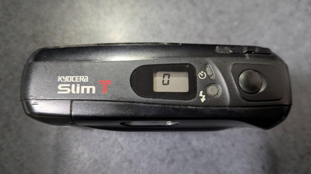 【ジャンク品】KYOCERA 京セラ Slim T コンパクトフィルムカメラ