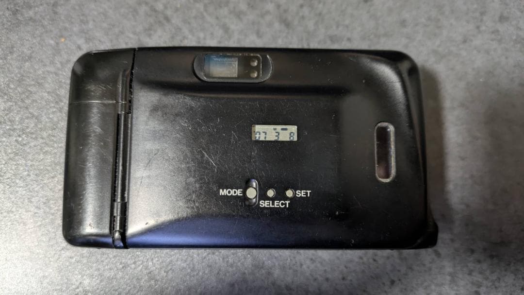 【ジャンク品】KYOCERA 京セラ Slim T コンパクトフィルムカメラ