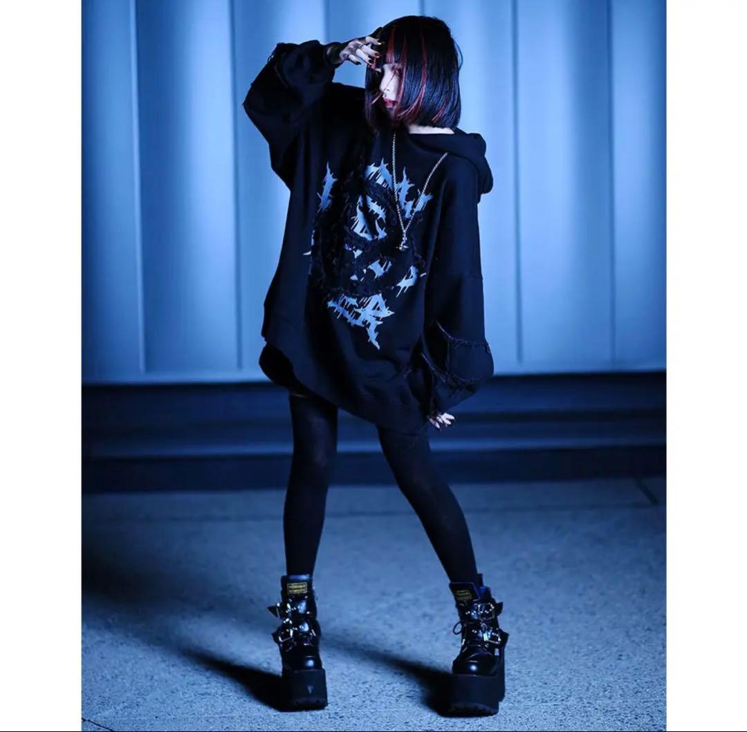 ililil イルイルイル 悪ぶったらこうなった パーカー F