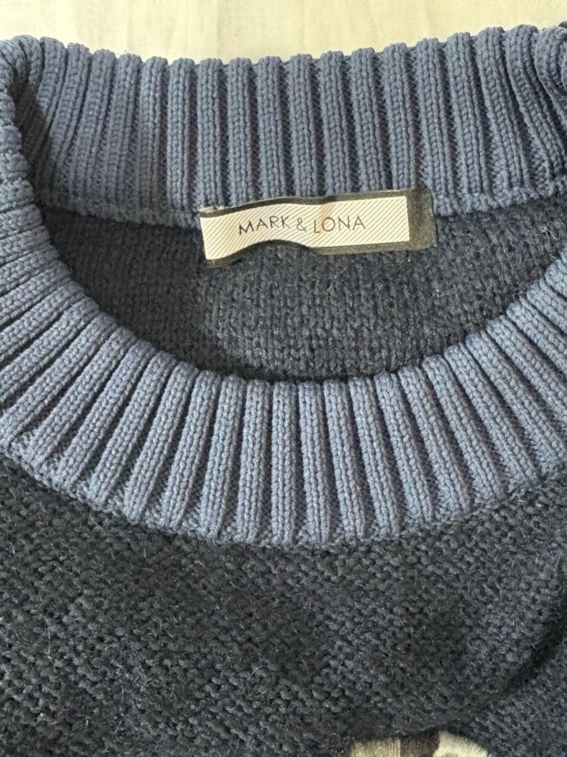 週末お値下げ！マークアンドロナ　ゴルフセーター 38サイズ　ネイビー