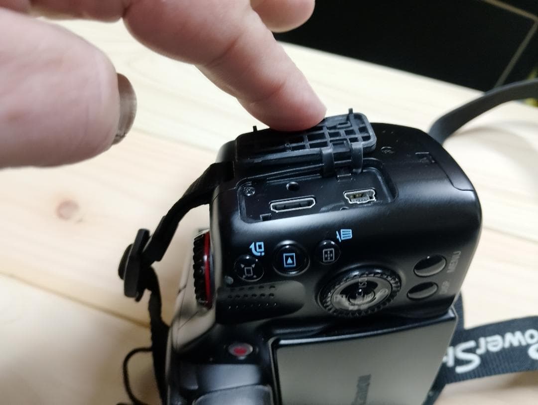 Canon PowerShot SX30 IS ブラック　バッテリー2個付属