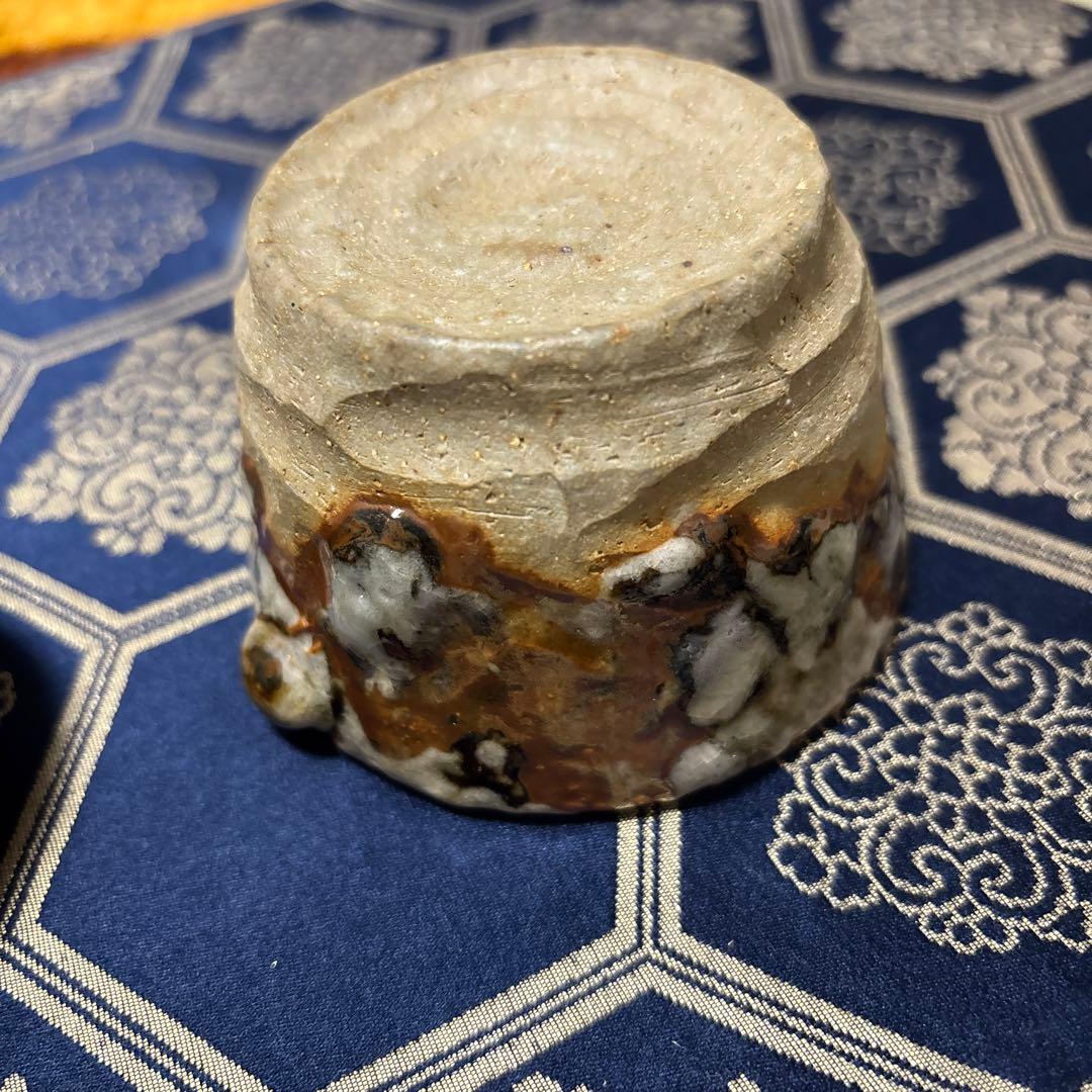 C*C様 蓋付き陶器 署名入り