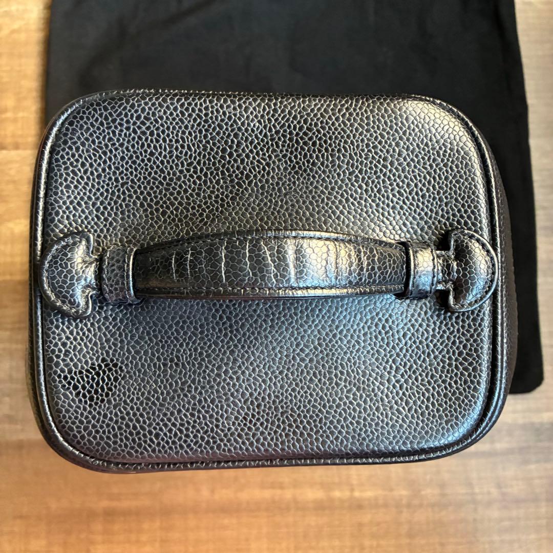 CHANEL キャビアスキン　バニティバッグ　ココマーク　ブラック