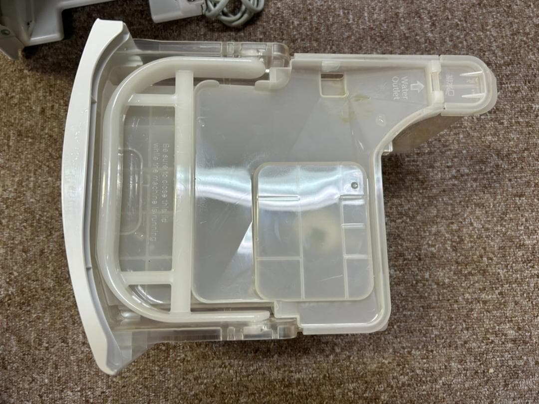 パナソニック 衣類乾燥除湿機 2022年製 F-YHVX120-W ～25畳