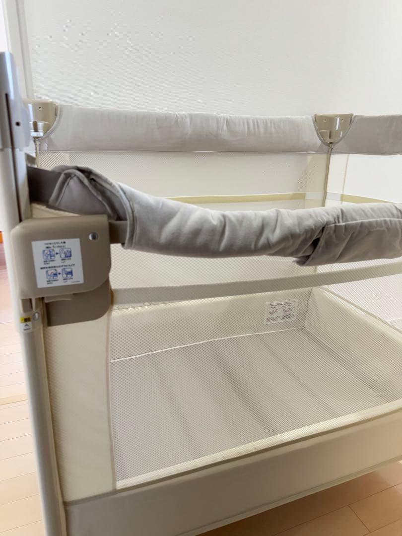 アップリカ ココネルエアープラスAB ベビーベッド