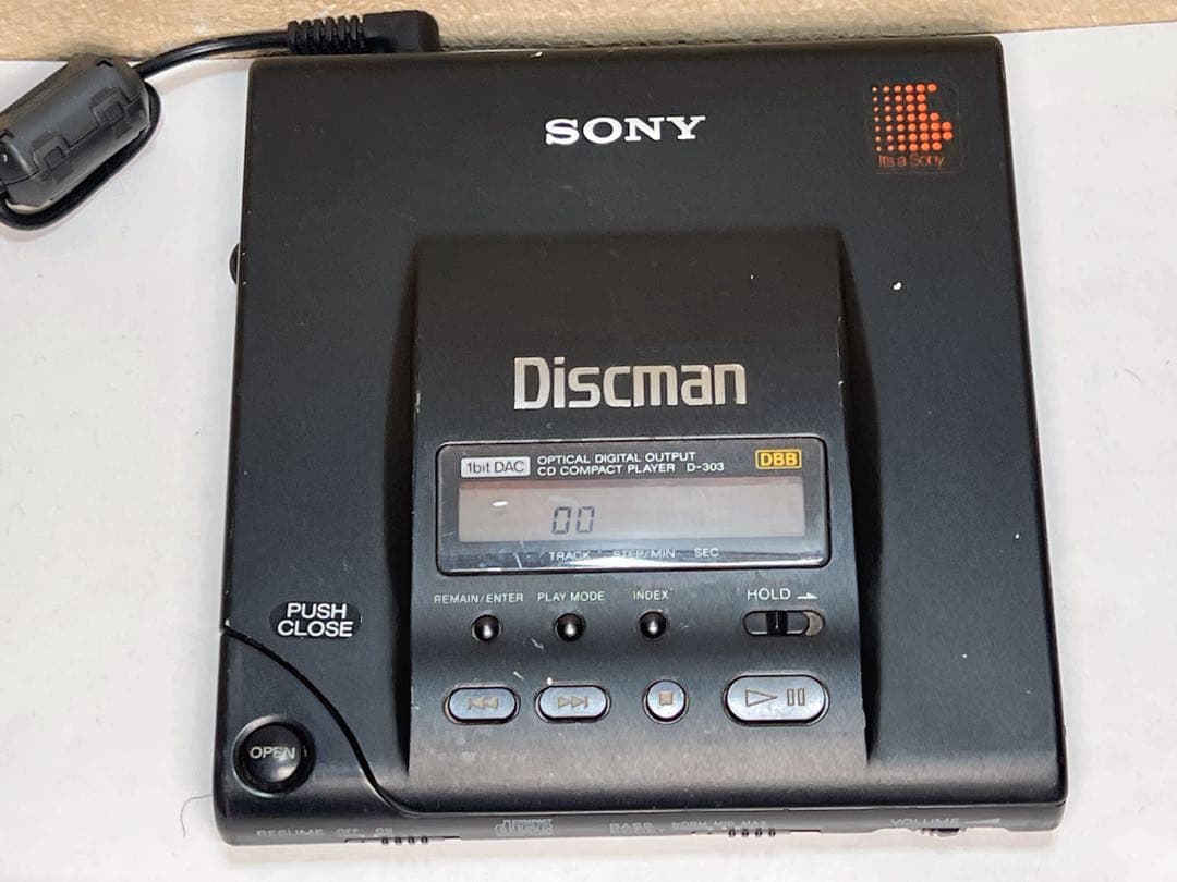 SONY Diskman D-303 ポータブルCDプレーヤー（ジャンク品）