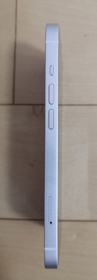 Apple iPhone 13 128GB SIMフリー スターライト 美品