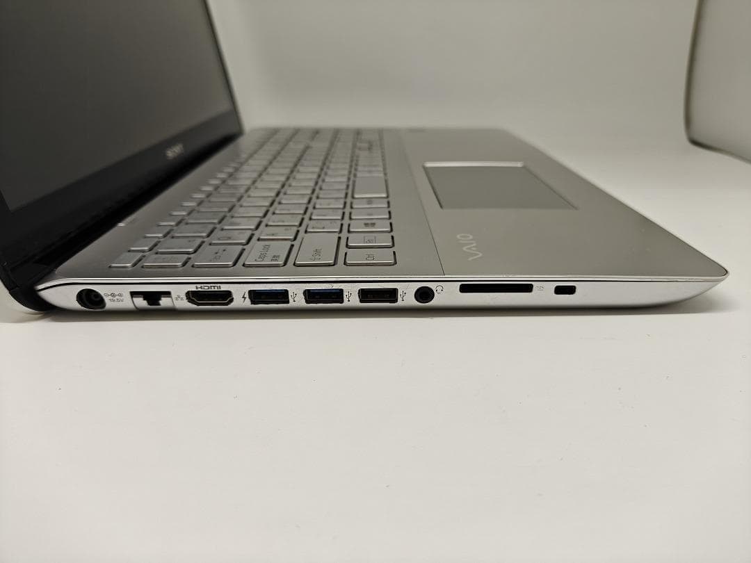 【SONY】高性能 Core i7/新品SSD256GB ノートパソコン F7